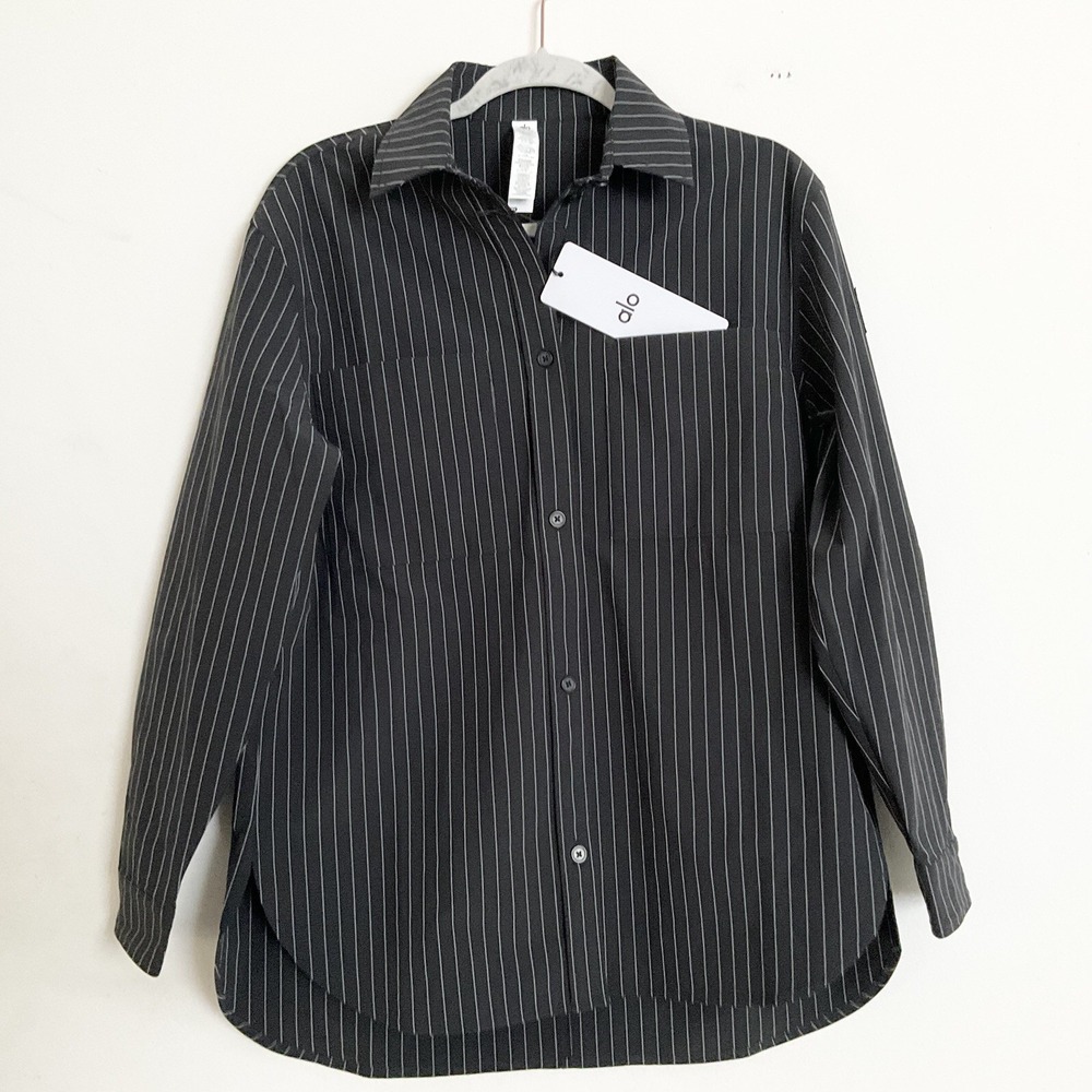 Alo Yoga Pinstripe Daylight Button Down Long Sleeve Black/Titanium XXS - Picture 12 of 15